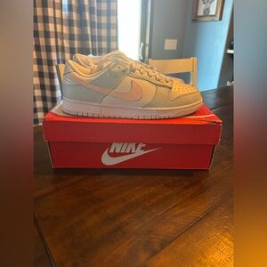 New Nike Dunk White-Mint Sneakers Size 10.5M